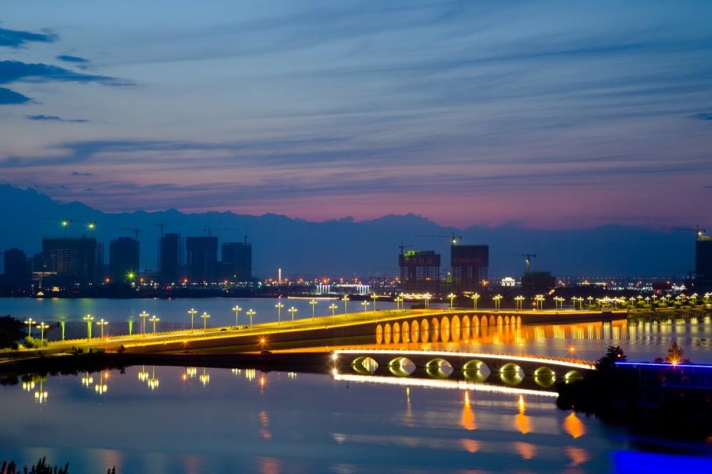 银川